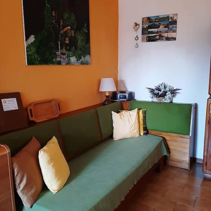 Casa Marconi Casa Vacanze Cesara Екстериор снимка