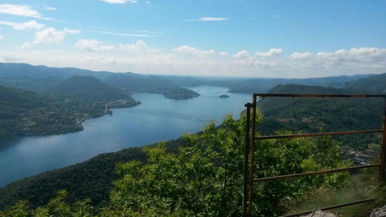 Casa Marconi Casa Vacanze Cesara Екстериор снимка