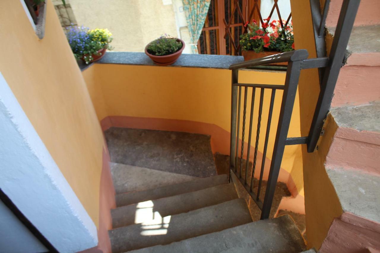Casa Marconi Casa Vacanze Cesara Екстериор снимка